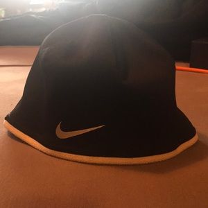 Nike therma-fit winter hat
